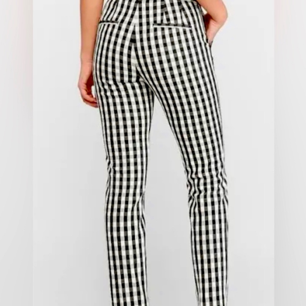 Express Gingham Publicist